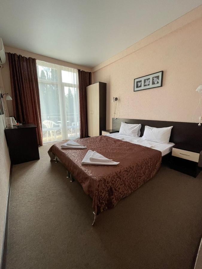 Hotel Anna Pitsunda Eksteriør billede